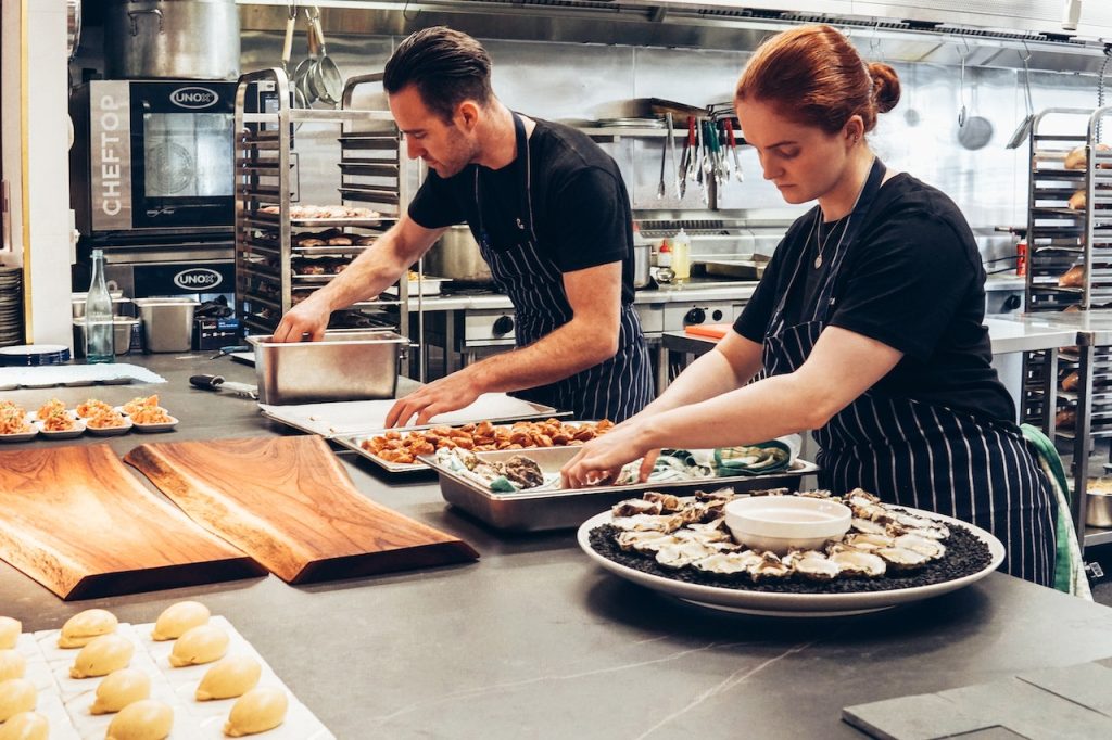 doswiadczeni kucharze Catering świąteczny